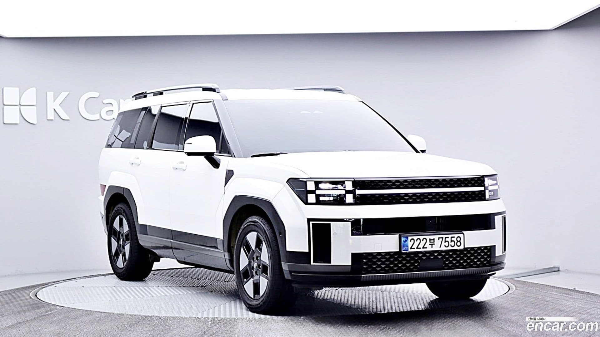 Main__Slider__Photo:Santafe Hyundai 2023.10-0