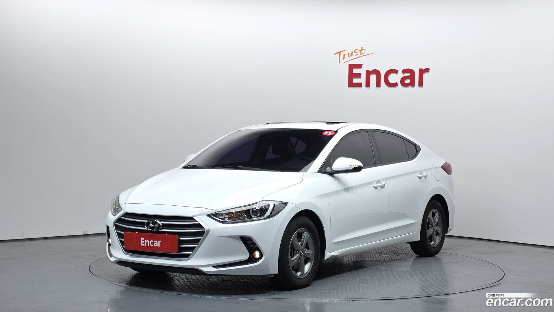 Main__Slider__Photo:AVANTE Hyundai 2015.9-0