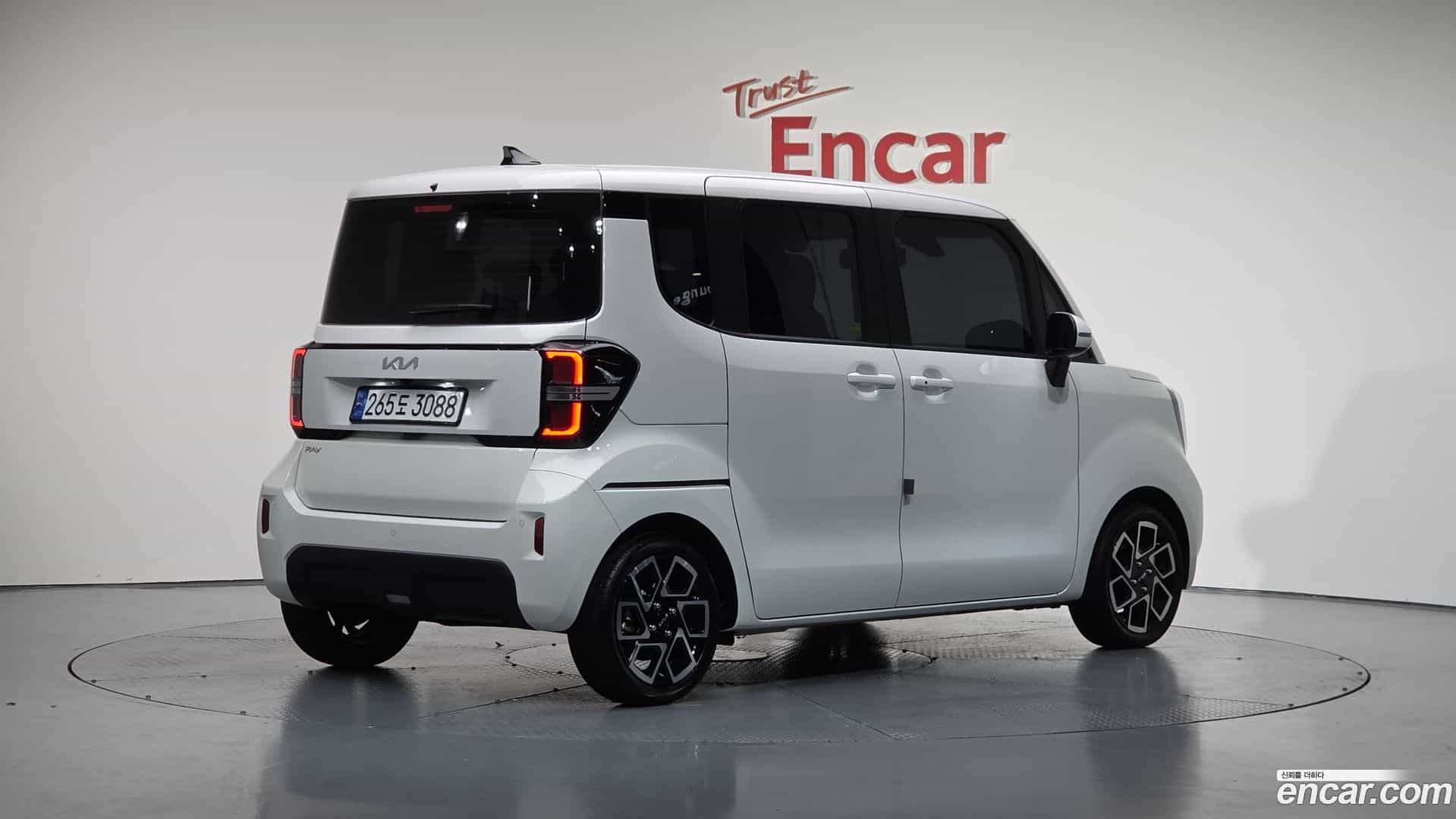 RAY Kia 2023.6-OUTER-002