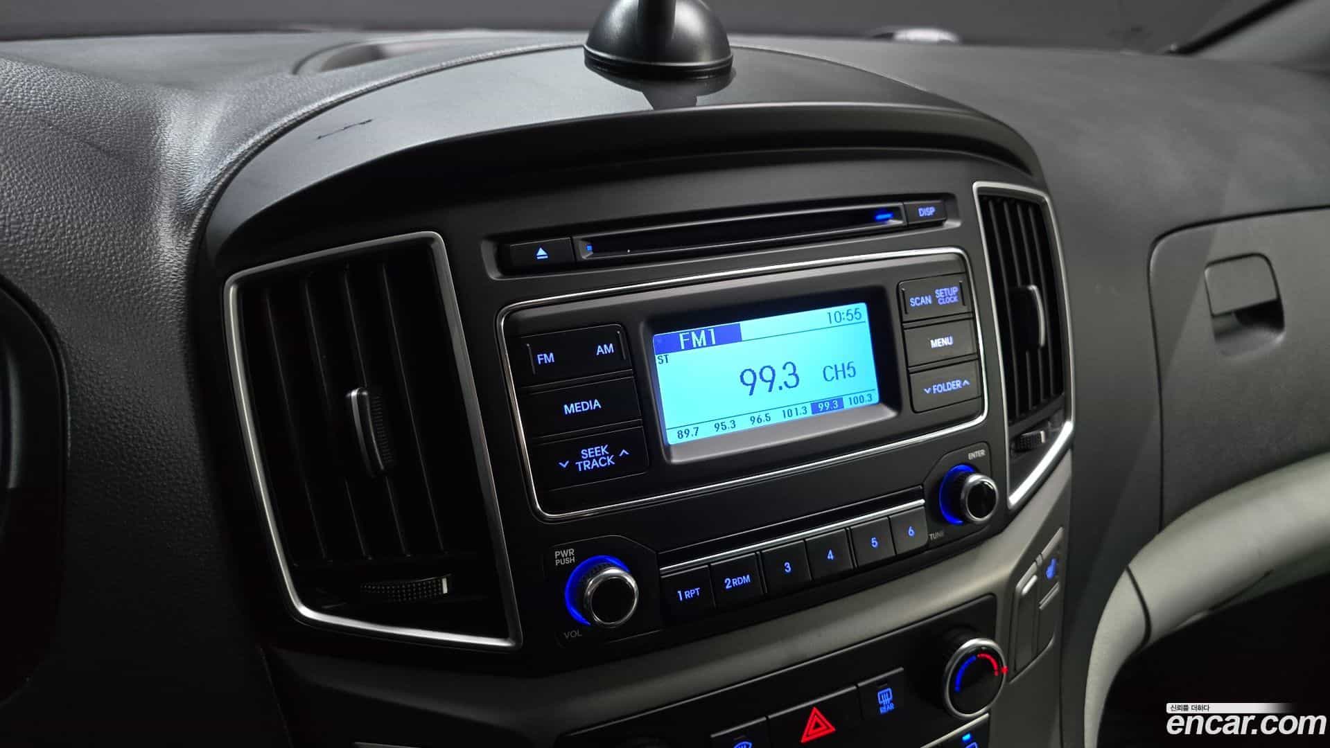 Starex Hyundai 2019.3-OPTION-020