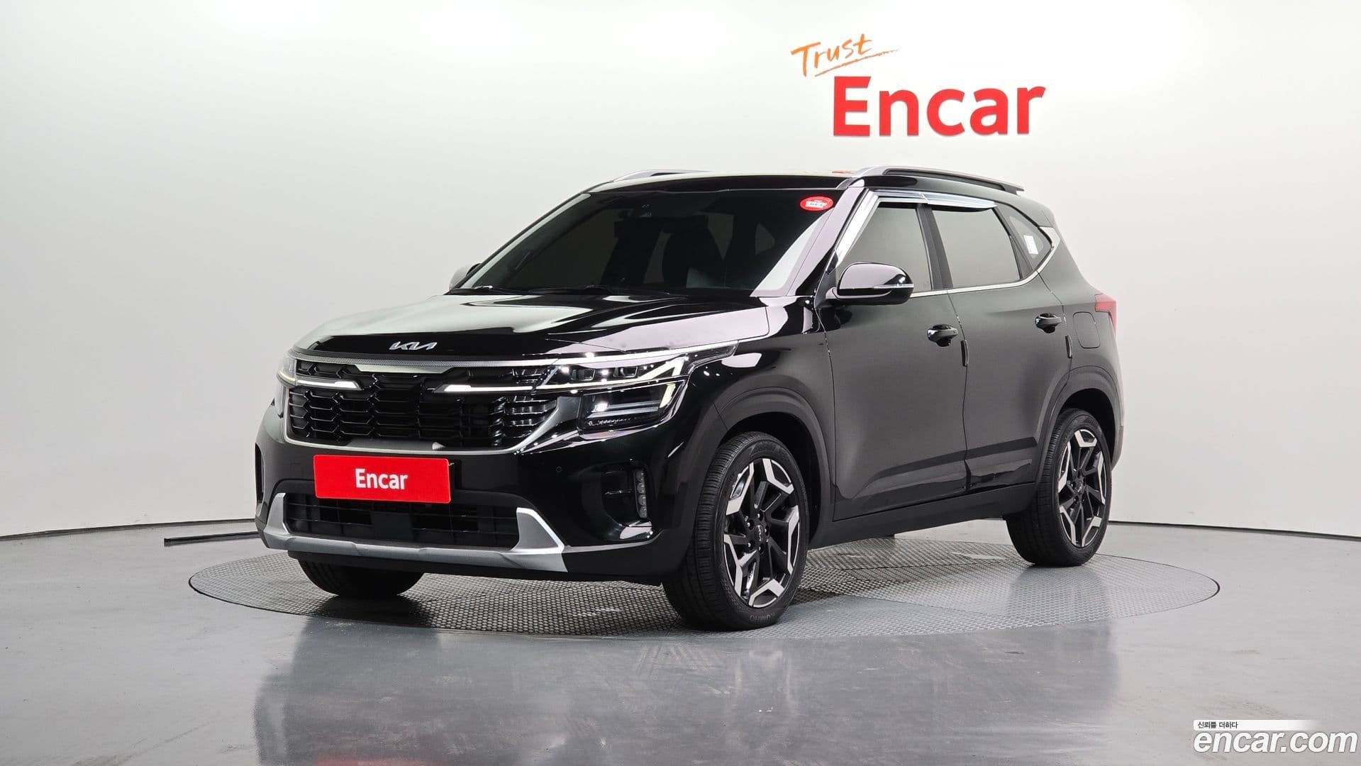 Main__Slider__Photo:Seltos Kia 2022.8-0