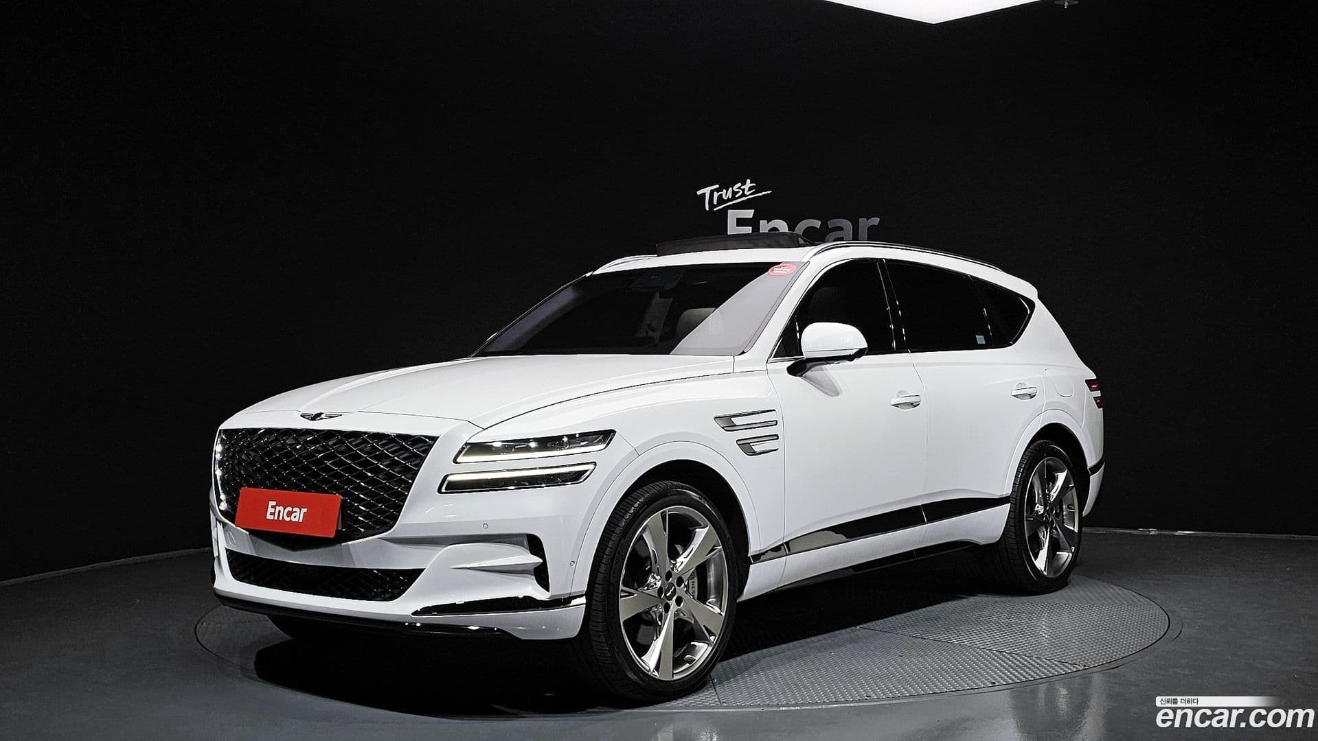 Main__Slider__Photo:GV80 Genesis 2023.0-0