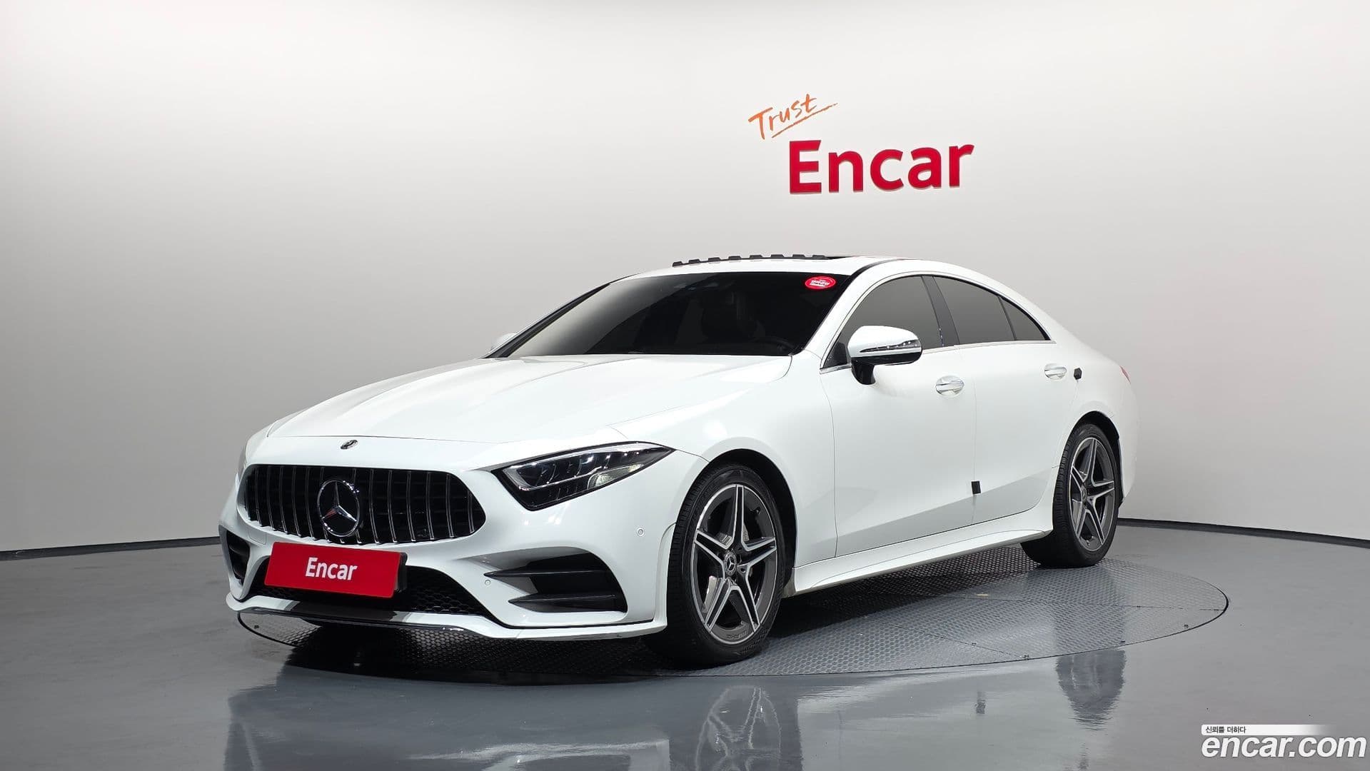 Main__Slider__Photo:CLS-Class Mercedes-Benz 2020.2-0