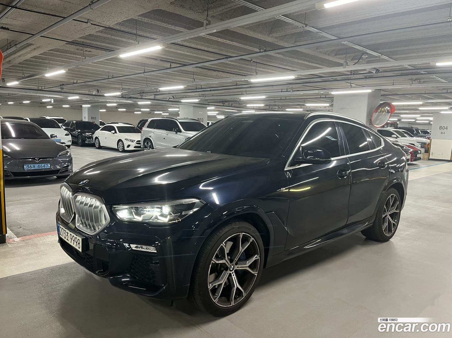Main__Slider__Photo:X6 BMW 2021.0-0