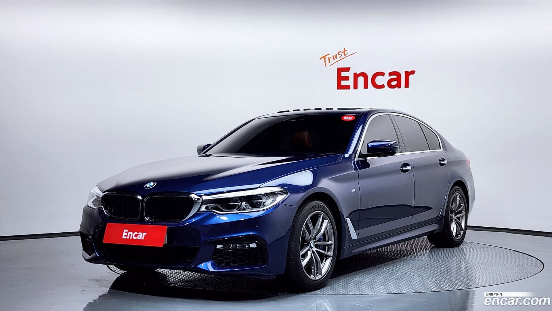 Main__Slider__Photo:5-Series BMW 2018.0-0