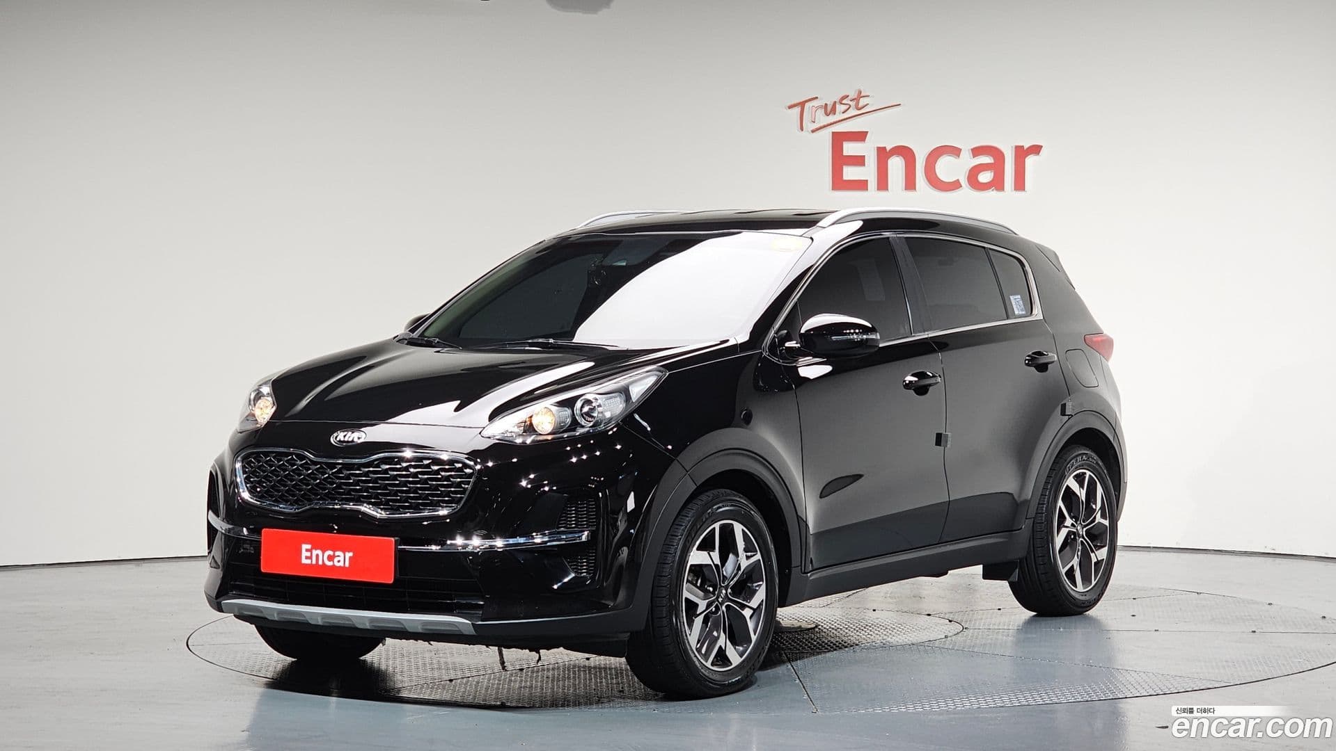 Main__Slider__Photo:Sportage Kia 2019.4-0