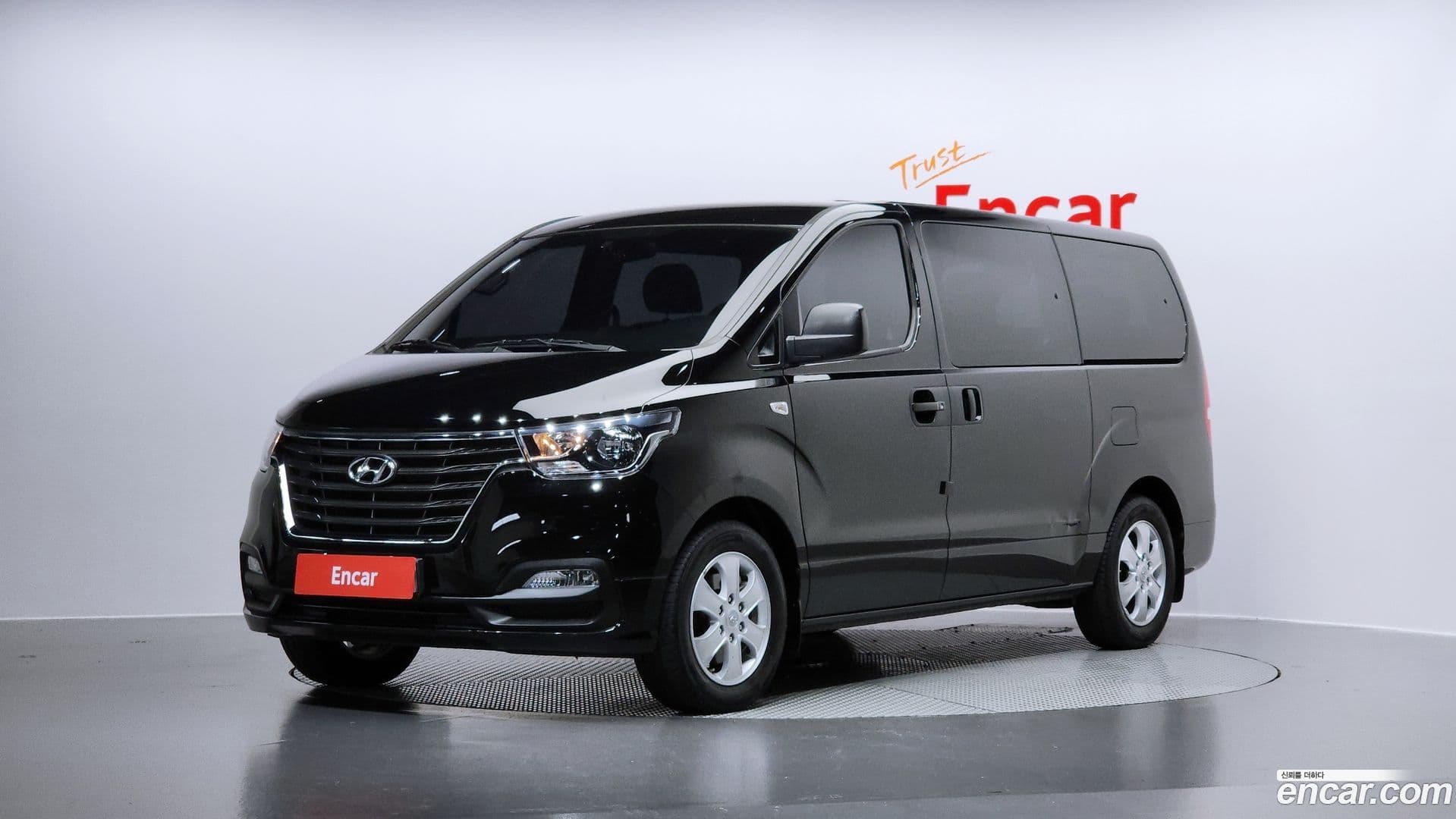 Main__Slider__Photo:Starex Hyundai 2020.9-0
