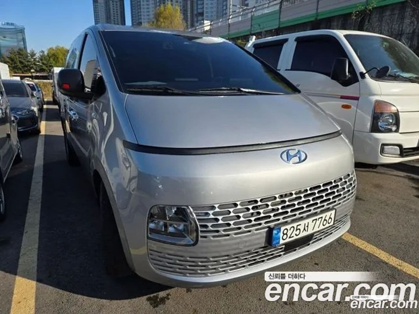 Main__Slider__Photo:Staria Hyundai 2023.4-0
