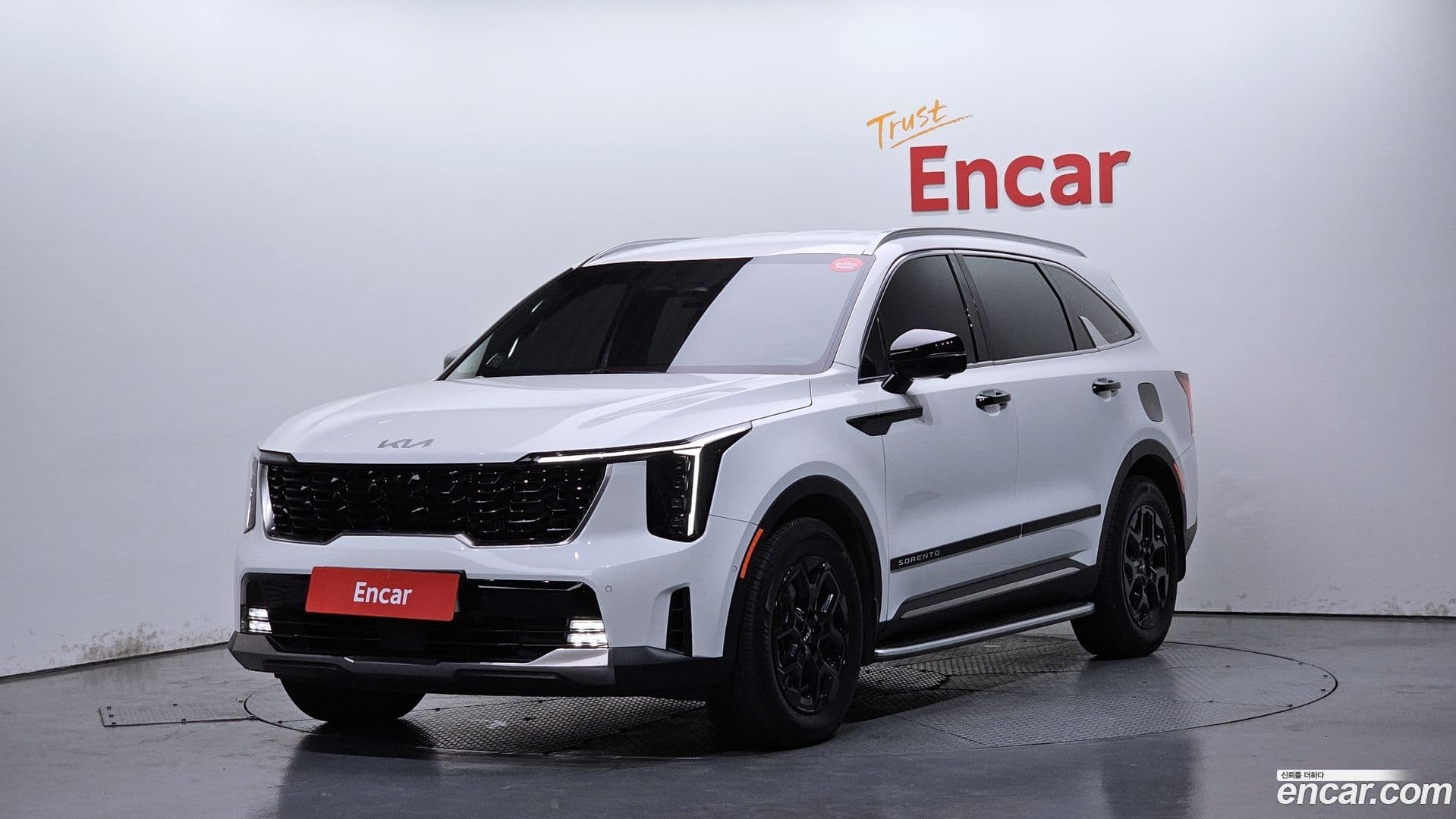 Main__Slider__Photo:Sorento Kia 2023.10-0