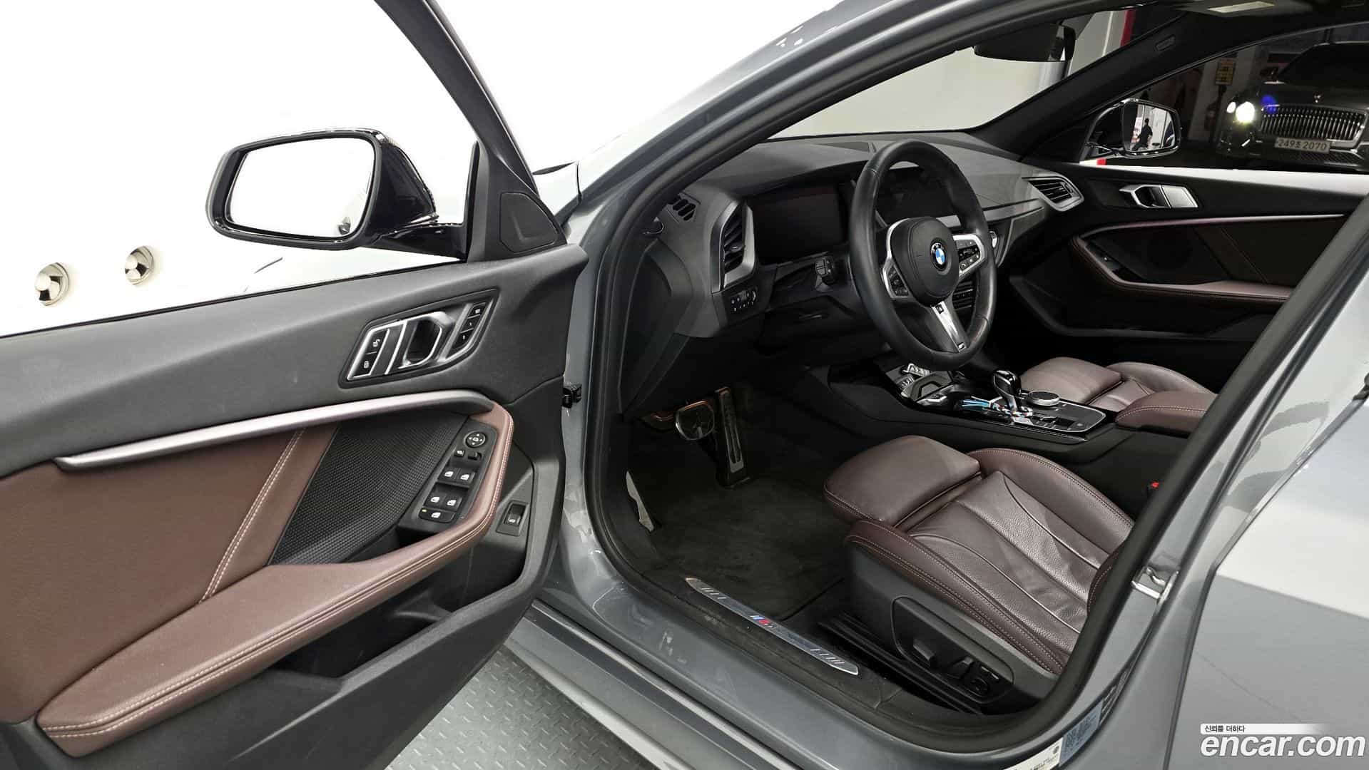 1-Series BMW 2022.10-INNER-010