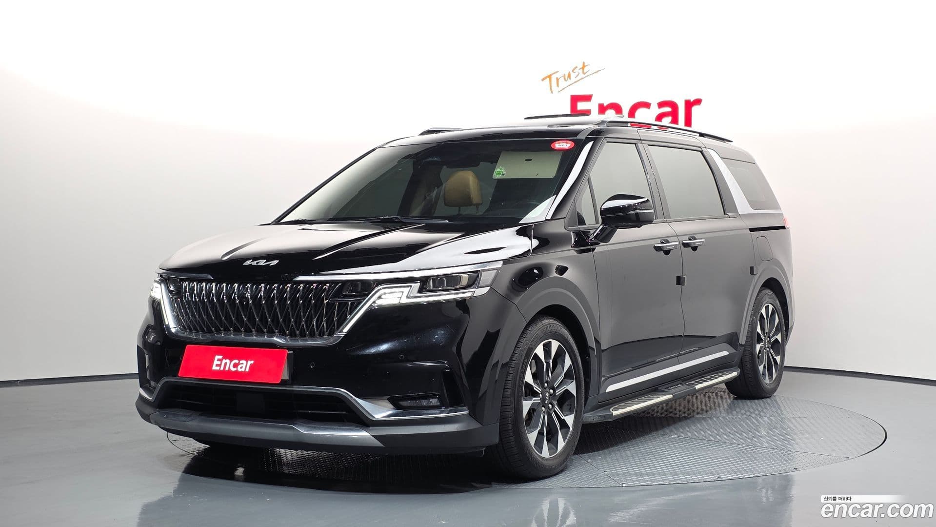Main__Slider__Photo:Canival Kia 2021.0-0