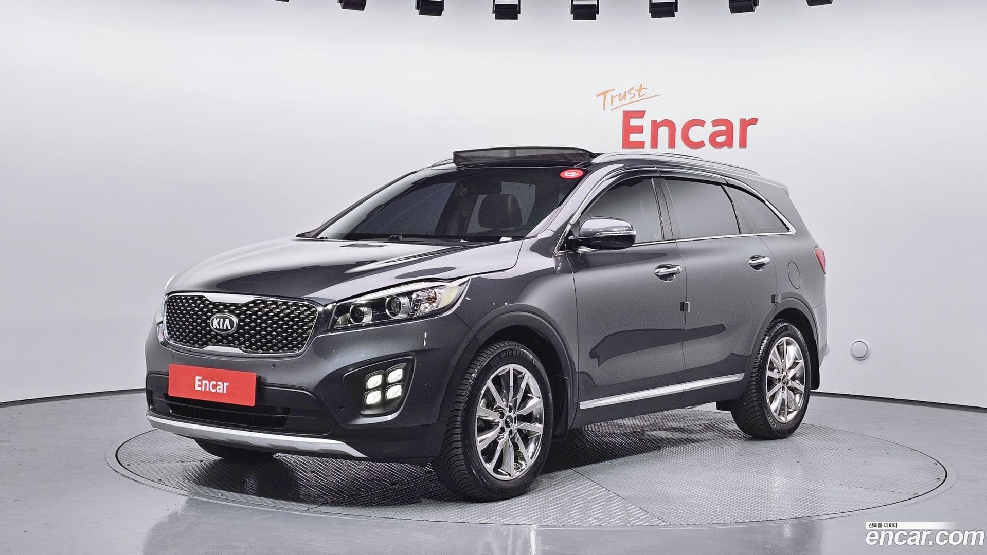 Main__Slider__Photo:Sorento Kia 2015.10-0