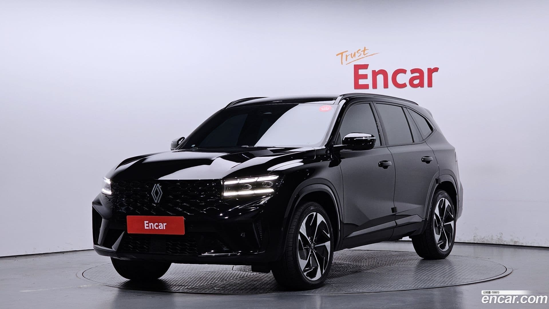 Main__Slider__Photo:Grand Koleos Renault Korea 2025.2-0