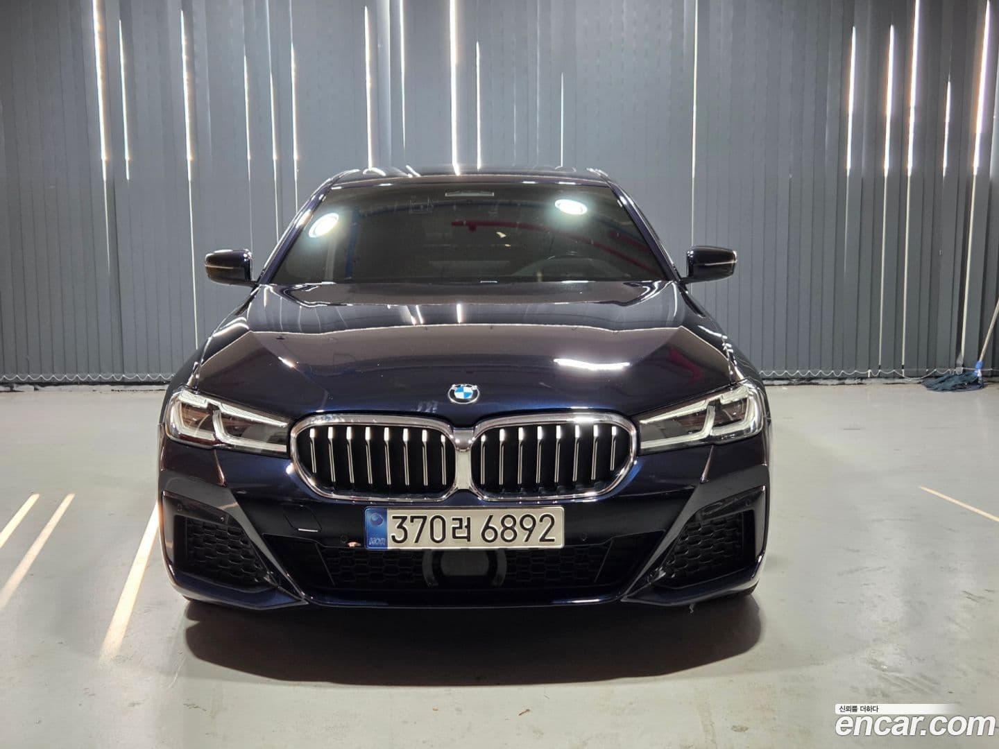 Main__Slider__Photo:5-Series BMW 2022.9-0