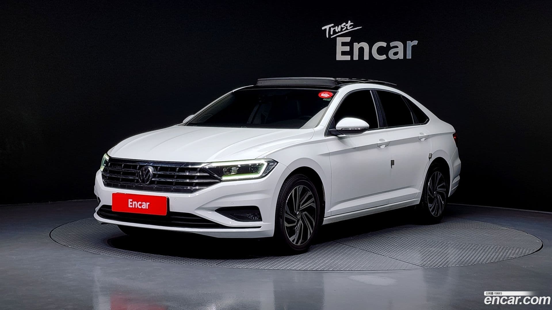 Main__Slider__Photo:Jetta Volkswagen 2020.11-0