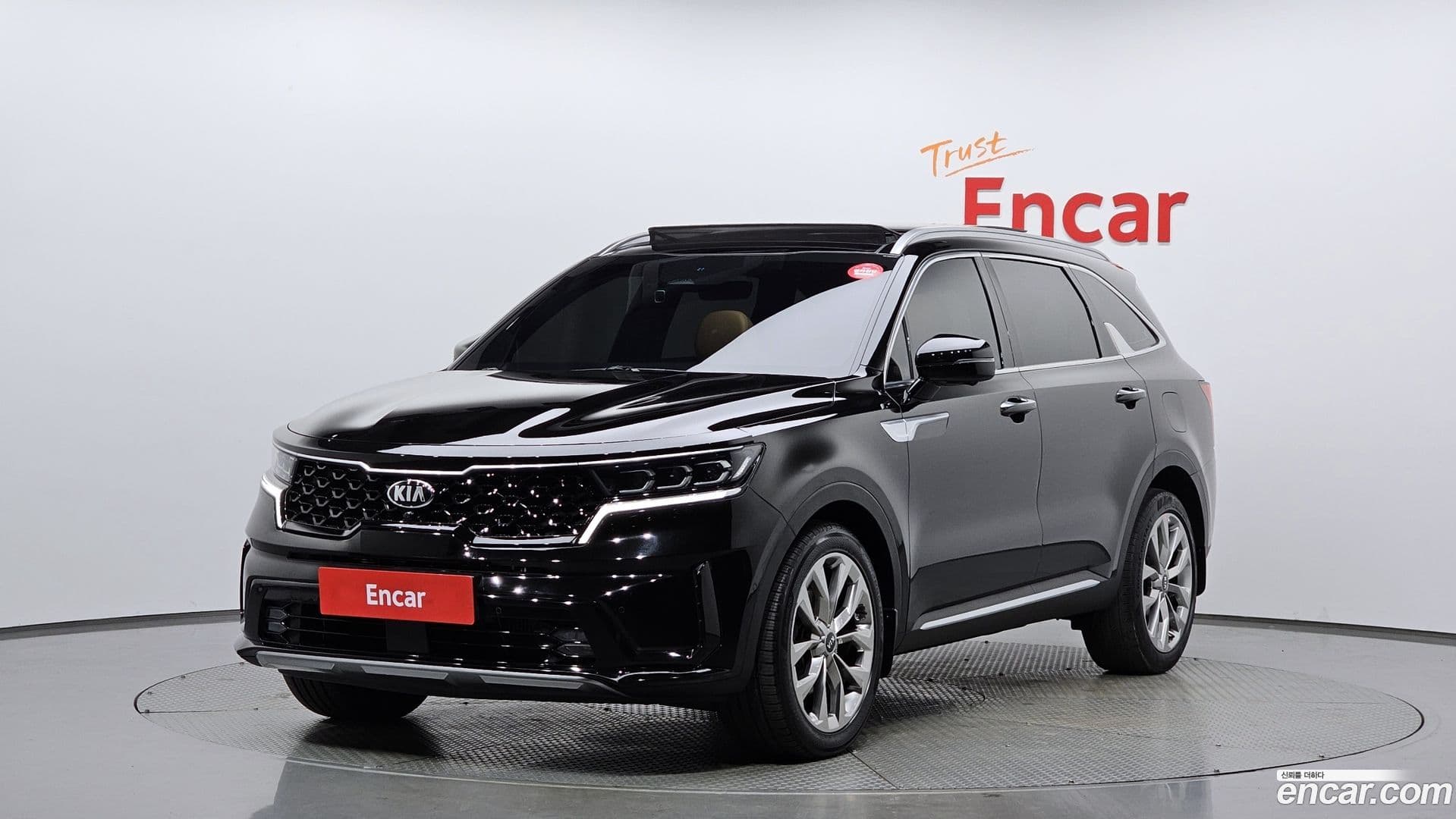 Main__Slider__Photo:Sorento Kia 2020.6-0
