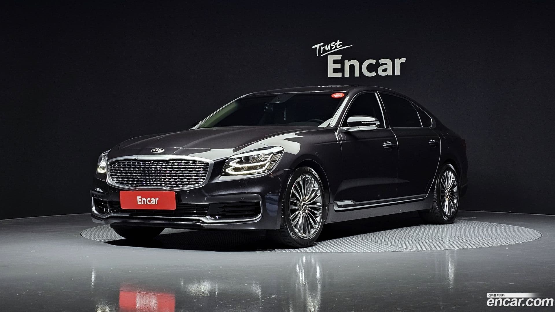 Main__Slider__Photo:K9 Kia 2018.7-0