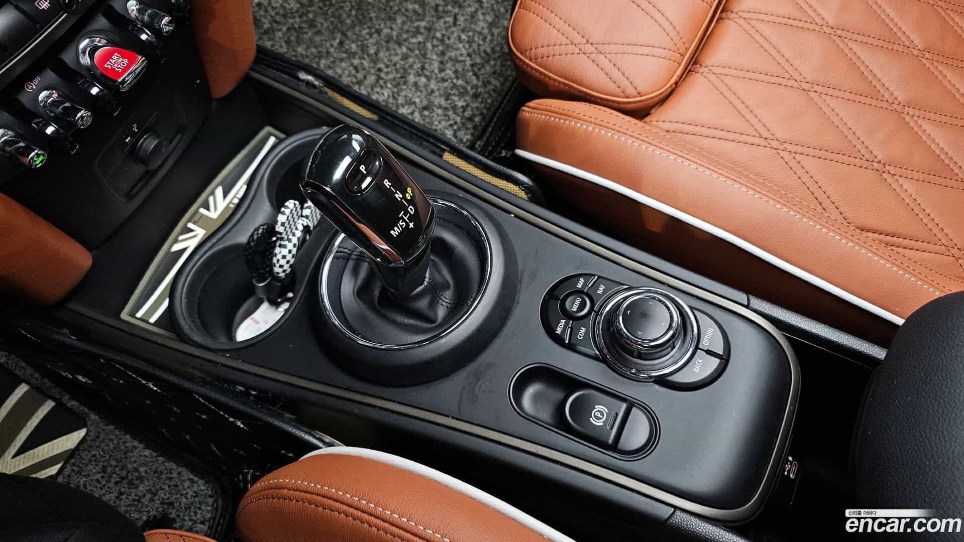 Countryman Mini 2021.11-INNER-009