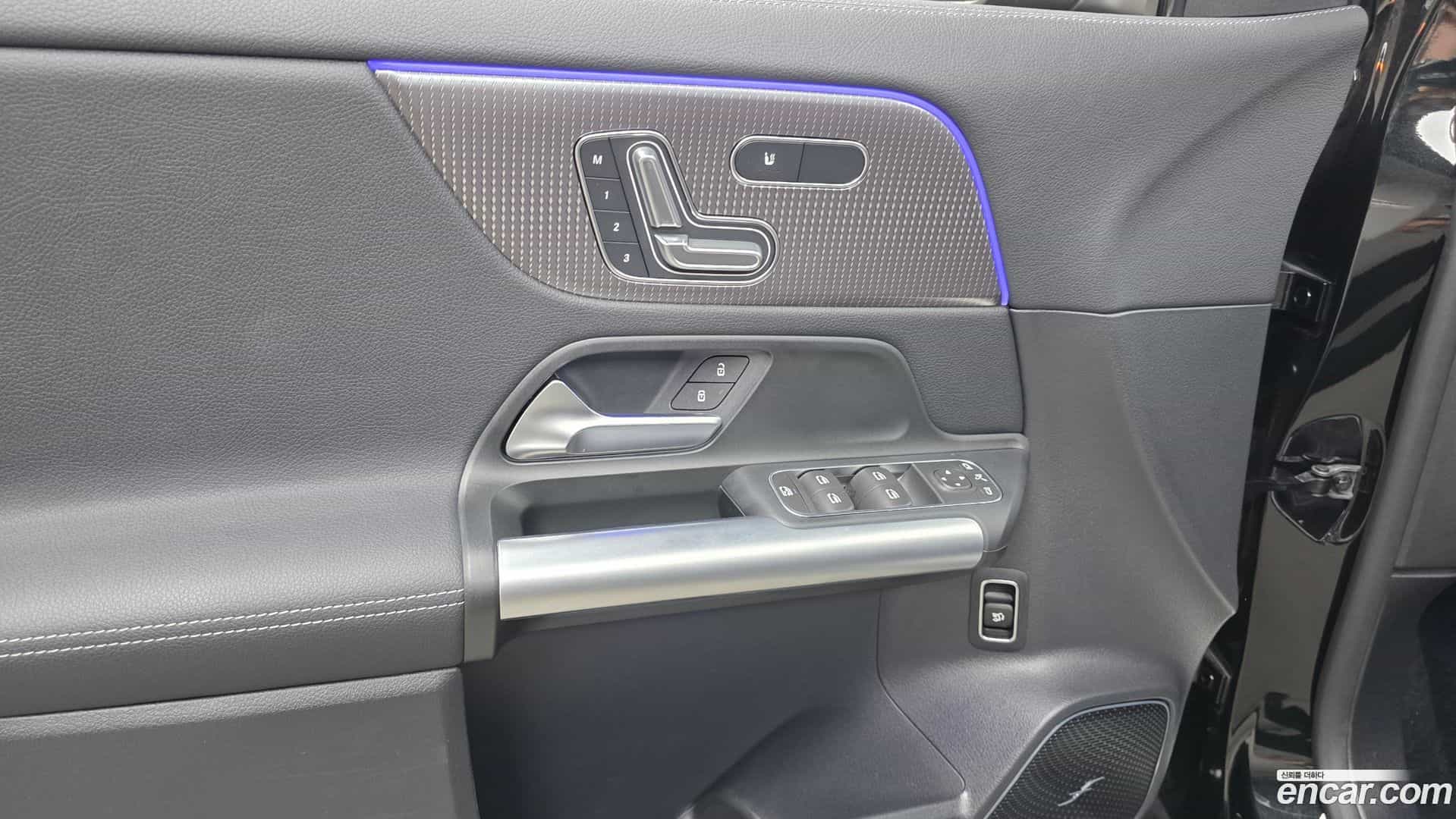 EQA Mercedes-Benz 2023.9-OPTION-022