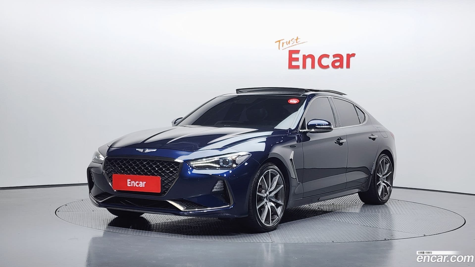Main__Slider__Photo:G70 Genesis 2019.0-0
