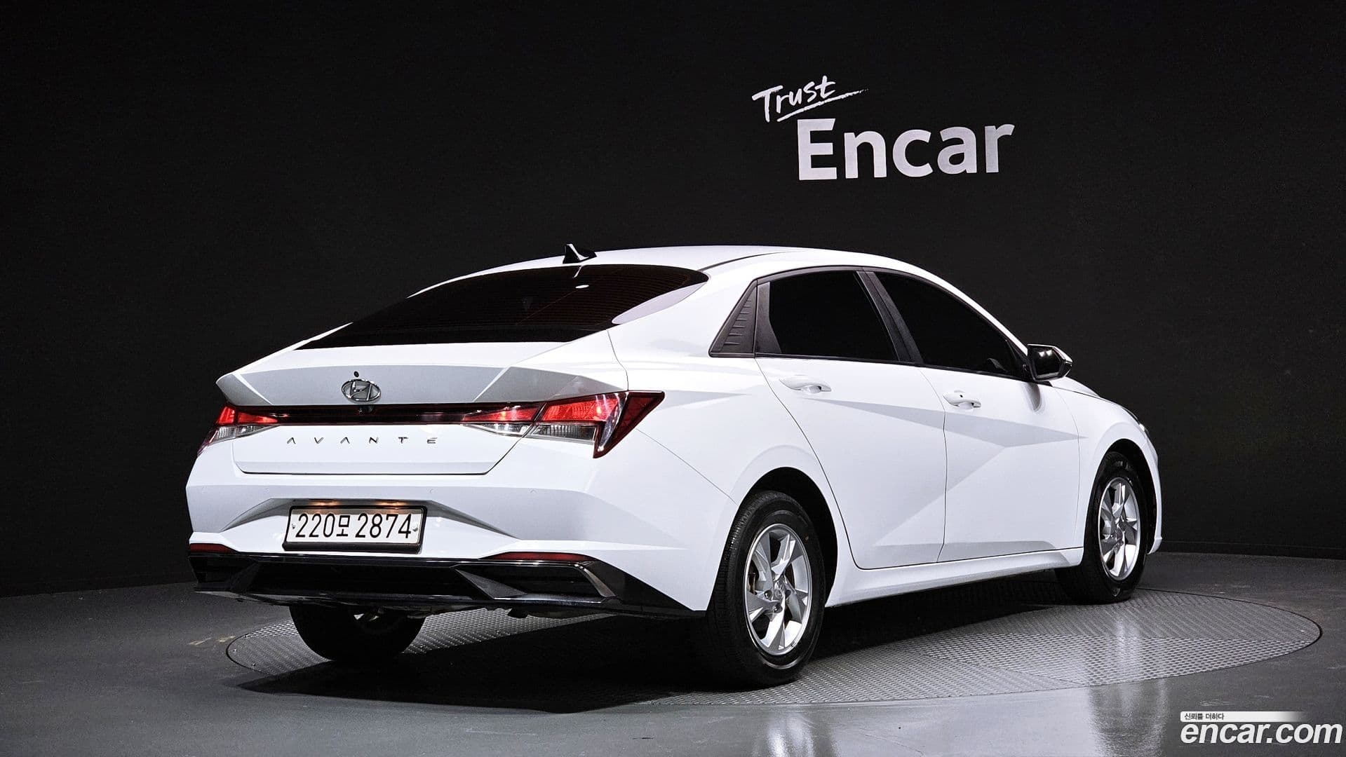 Main__Slider__Photo:AVANTE Hyundai 2020.10-0