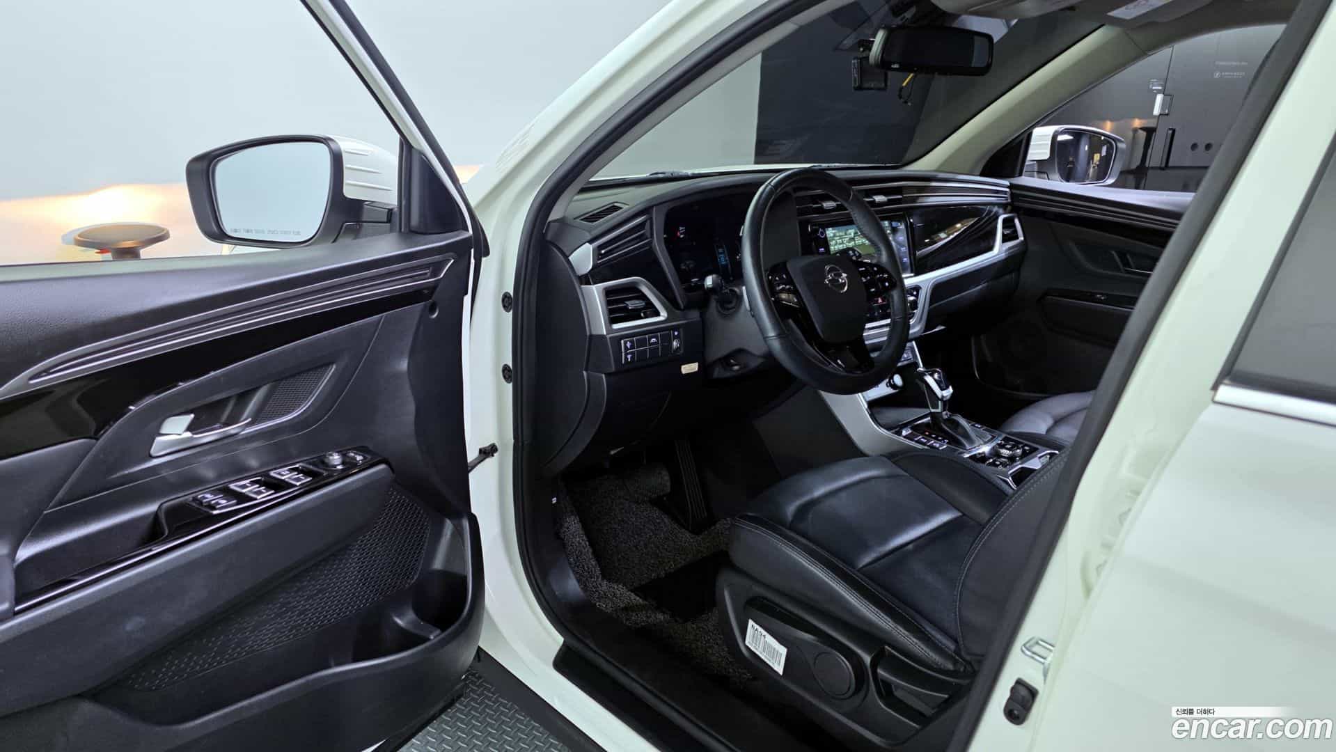KORANDO KG Mobility 2021.4-INNER-10