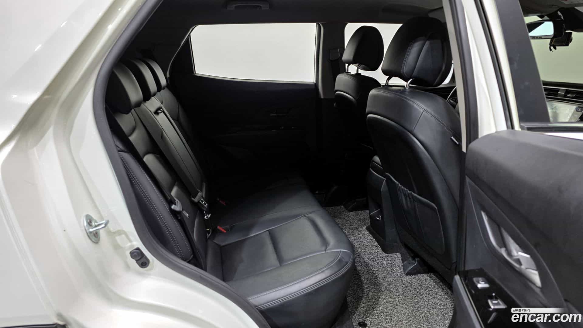 KORANDO KG Mobility 2021.4-OPTION-16
