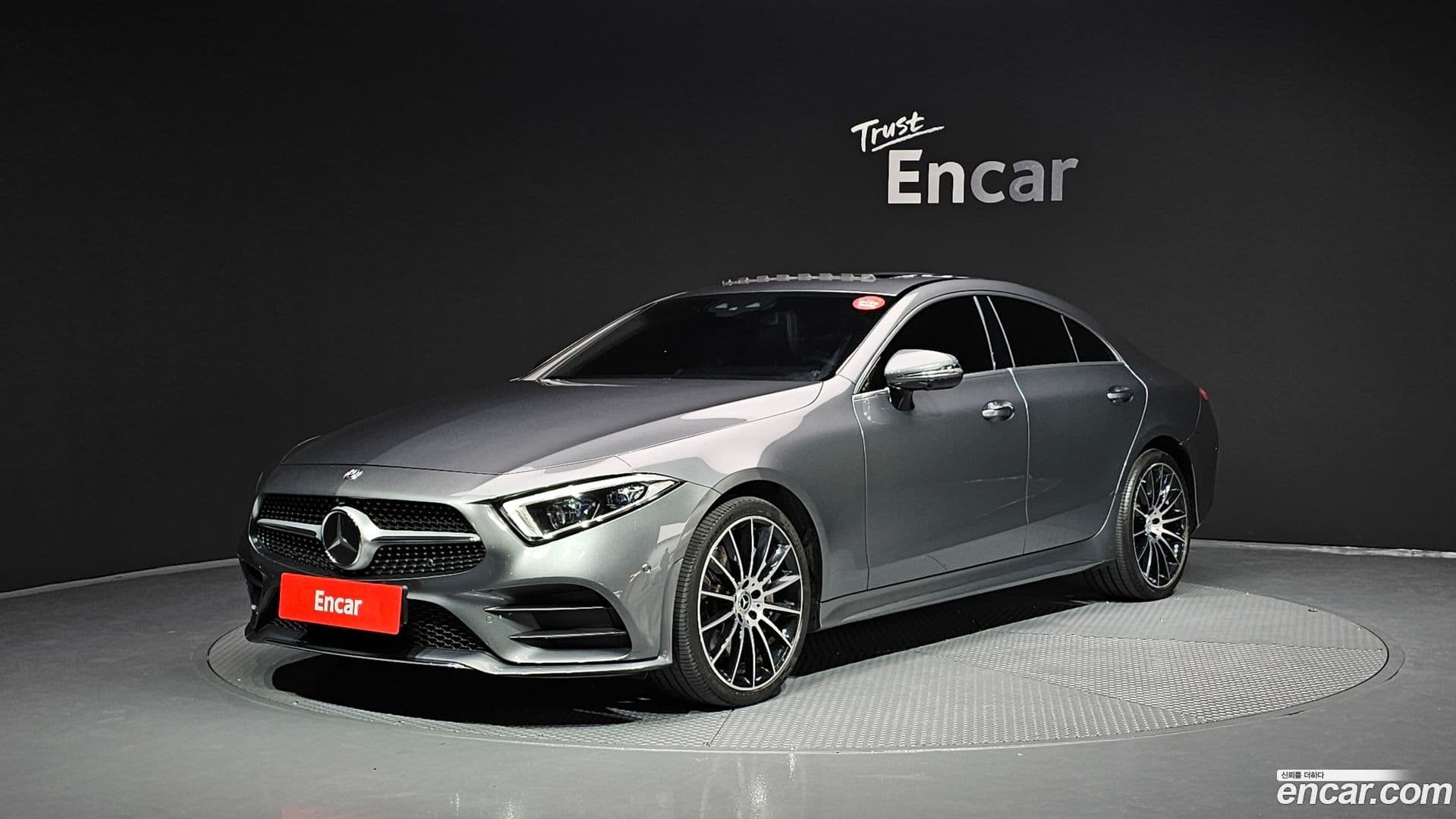 Main__Slider__Photo:CLS-Class Mercedes-Benz 2018.11-0