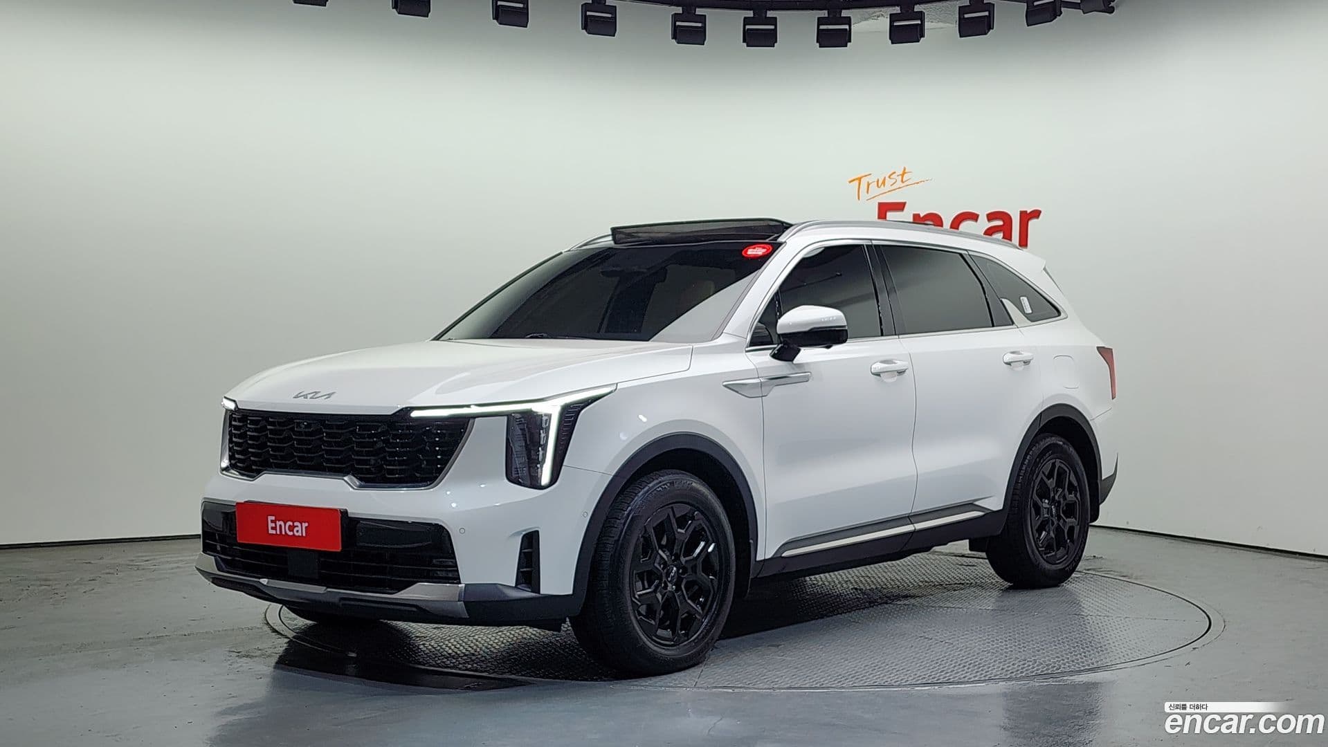 Main__Slider__Photo:Sorento Kia 2024.1-0