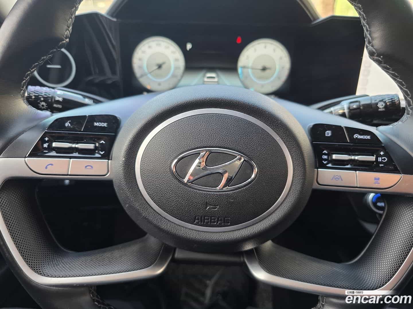 AVANTE Hyundai 2021.10-OPTION-20