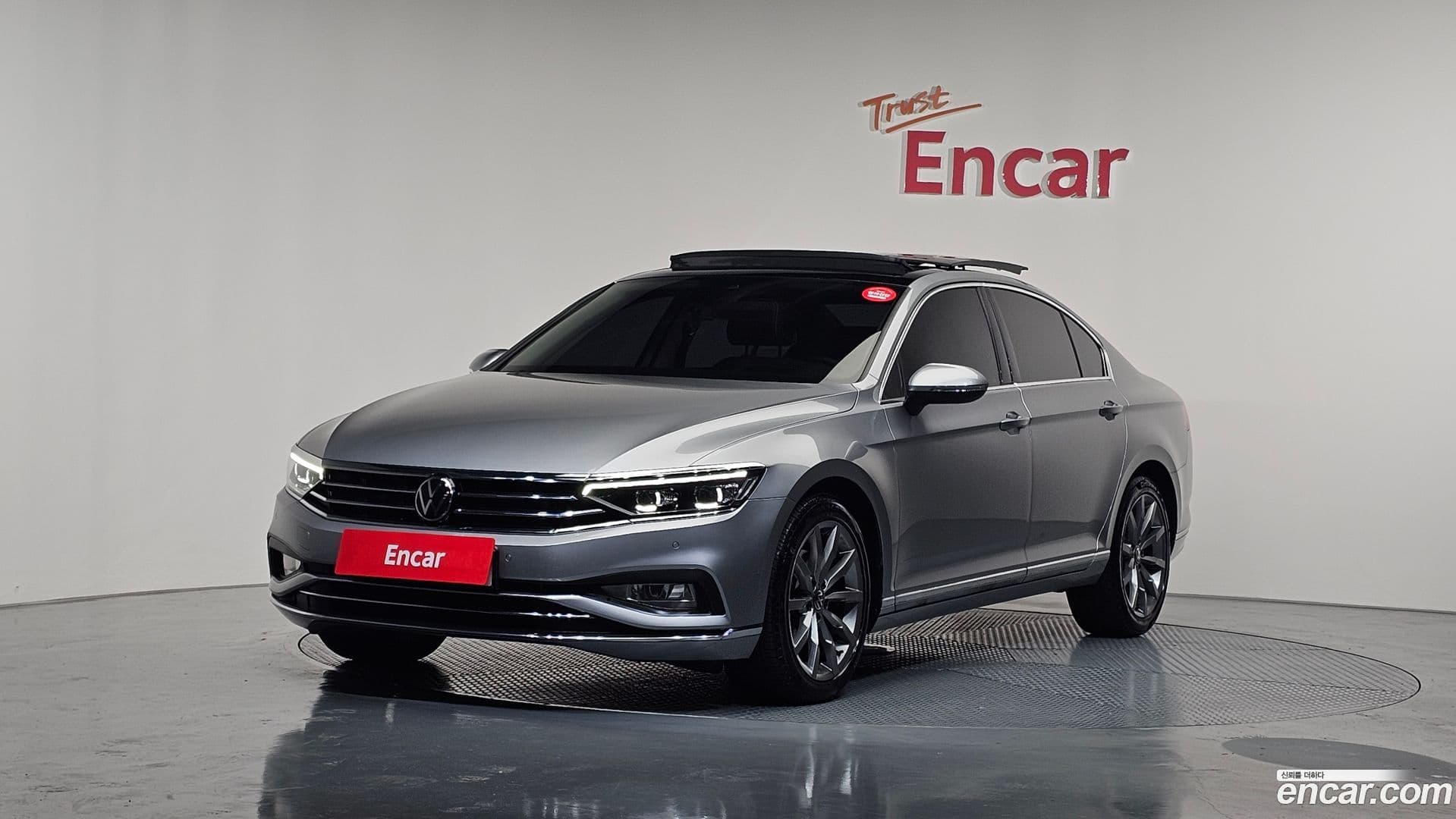 Main__Slider__Photo:Passat Volkswagen 2021.11-0