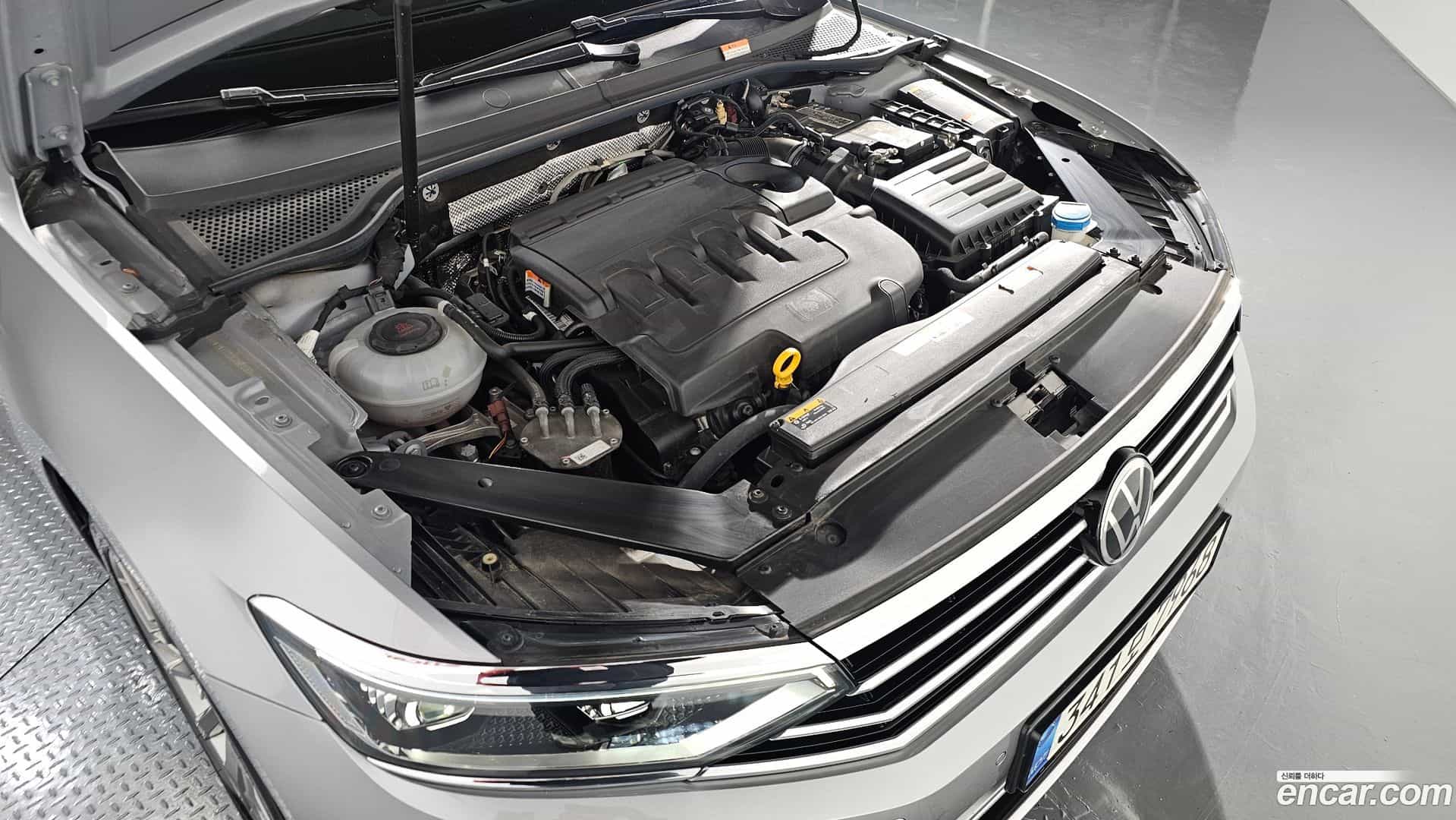 Passat Volkswagen 2021.11-INNER-006