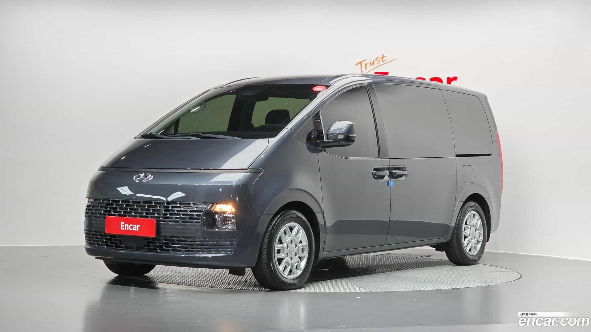 Staria Hyundai 2022.7-OUTER-1