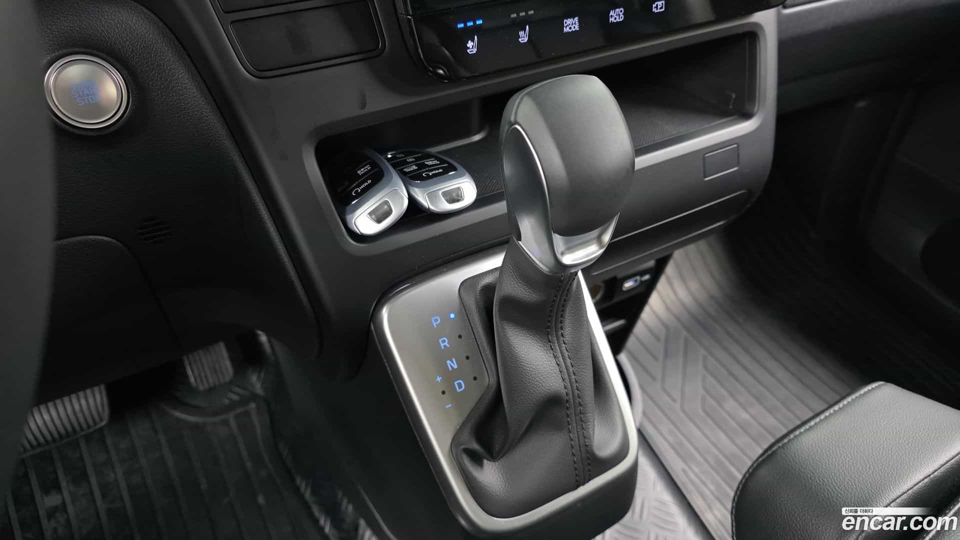 Staria Hyundai 2022.7-INNER-9