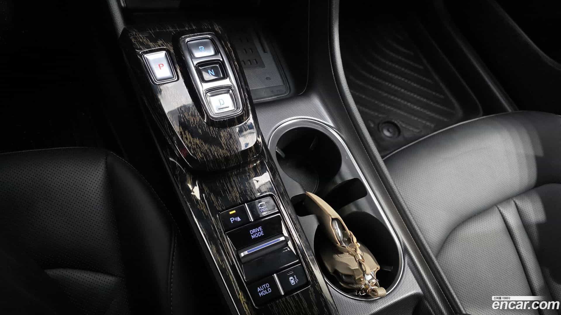 Sonata Hyundai 2020.1-INNER-9