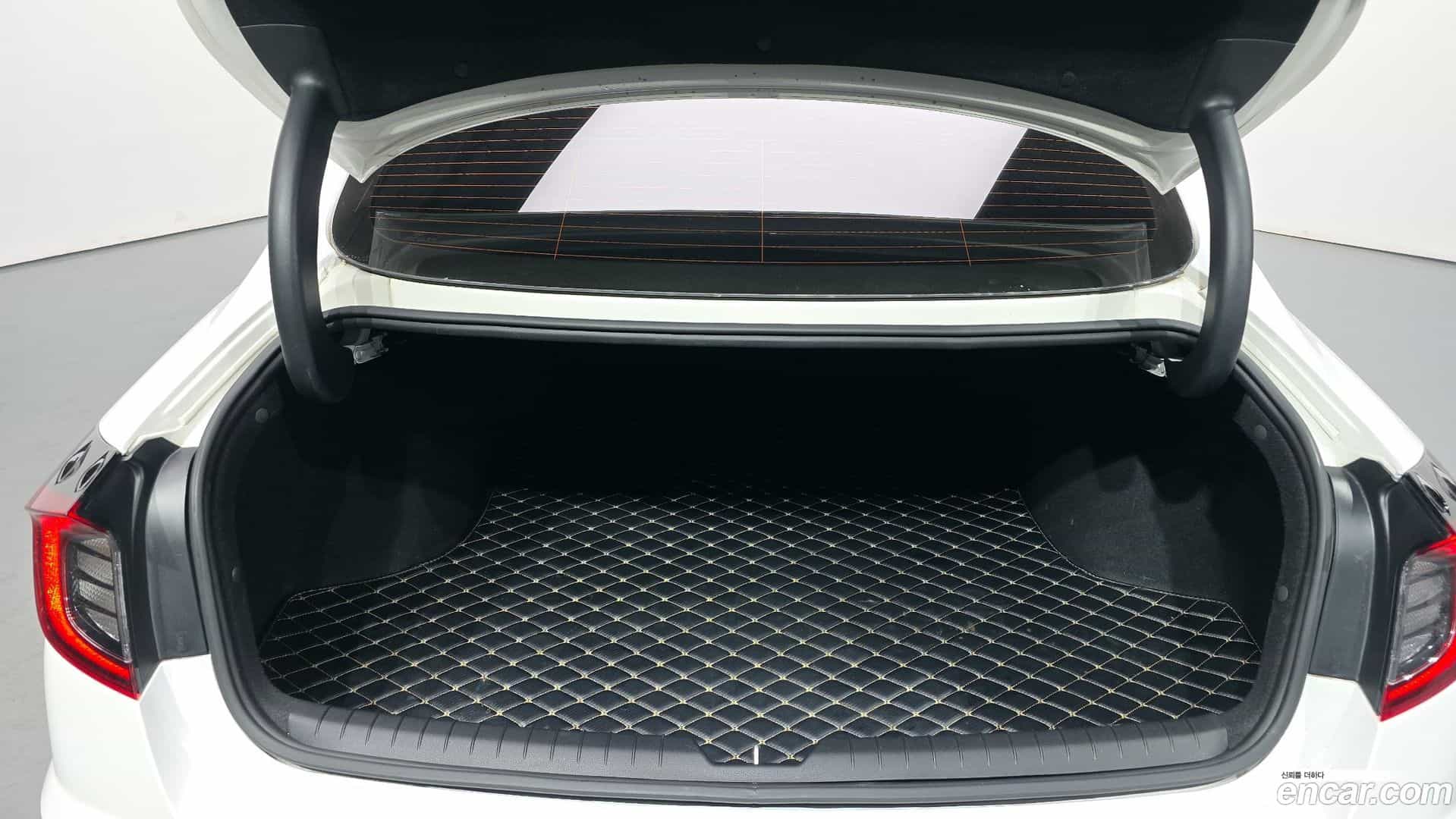 Sonata Hyundai 2020.1-OPTION-24