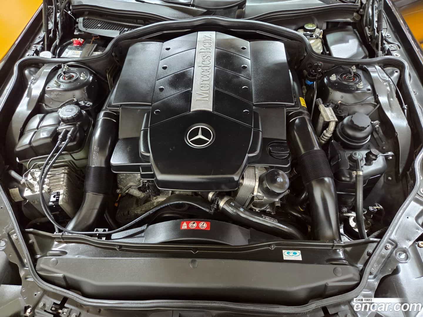 SL-Class Mercedes-Benz 2002.11-INNER-008