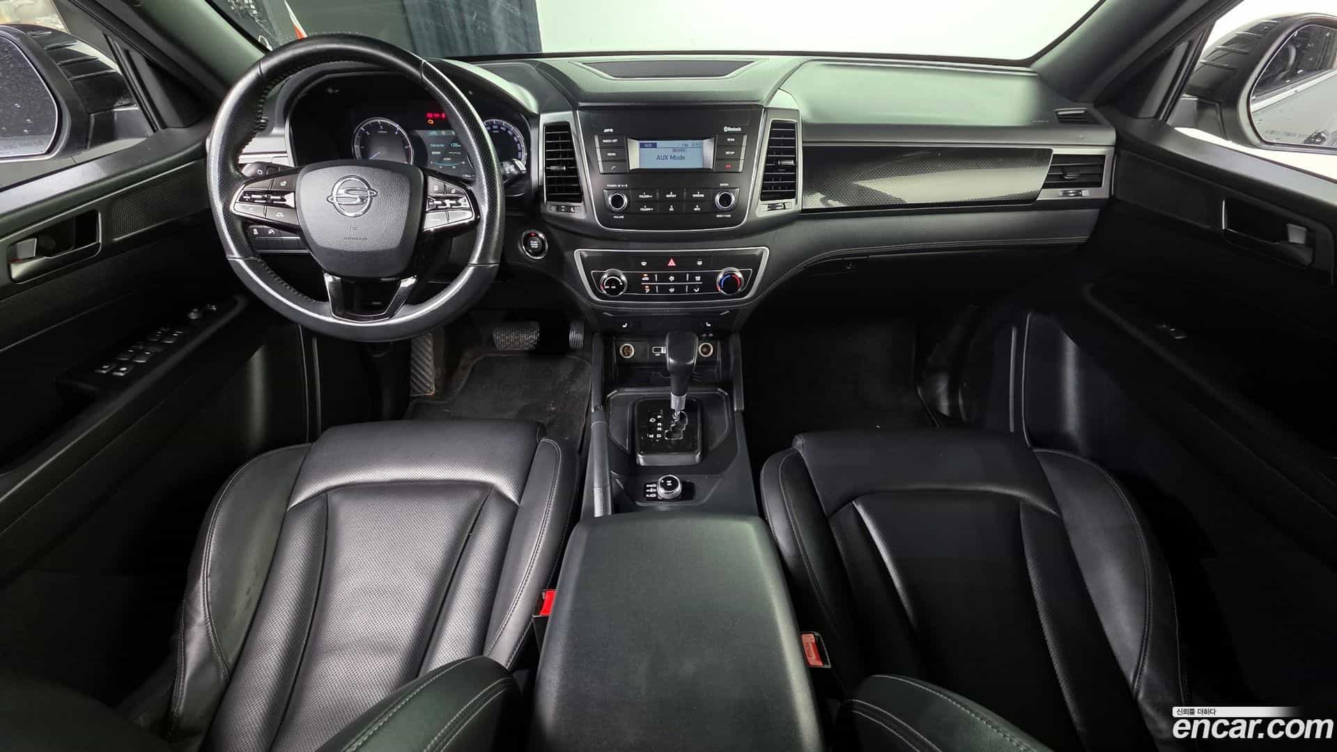 Rexton KG Mobility 2021.10-INNER-007