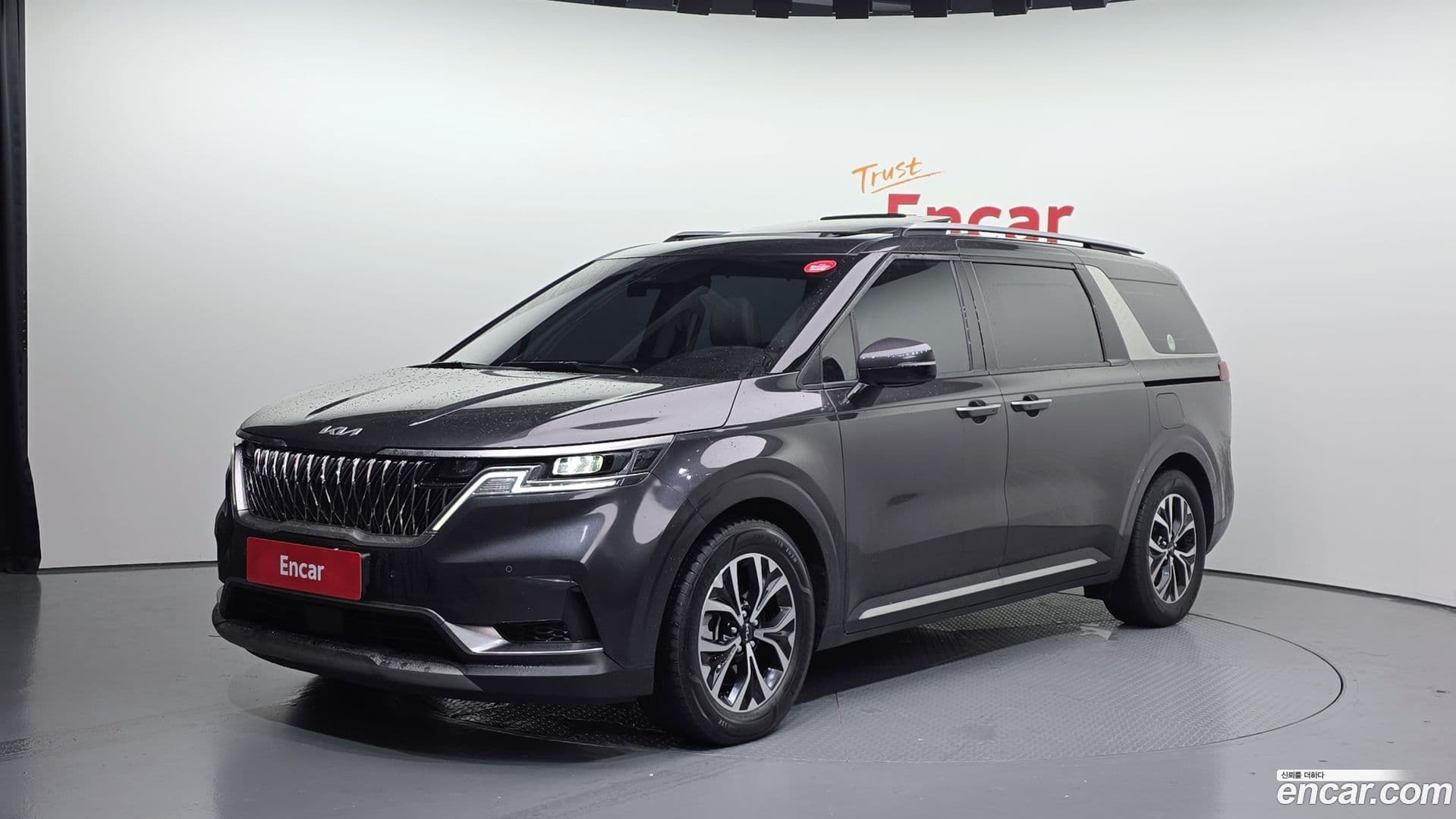 Main__Slider__Photo:Canival Kia 2022.10-0