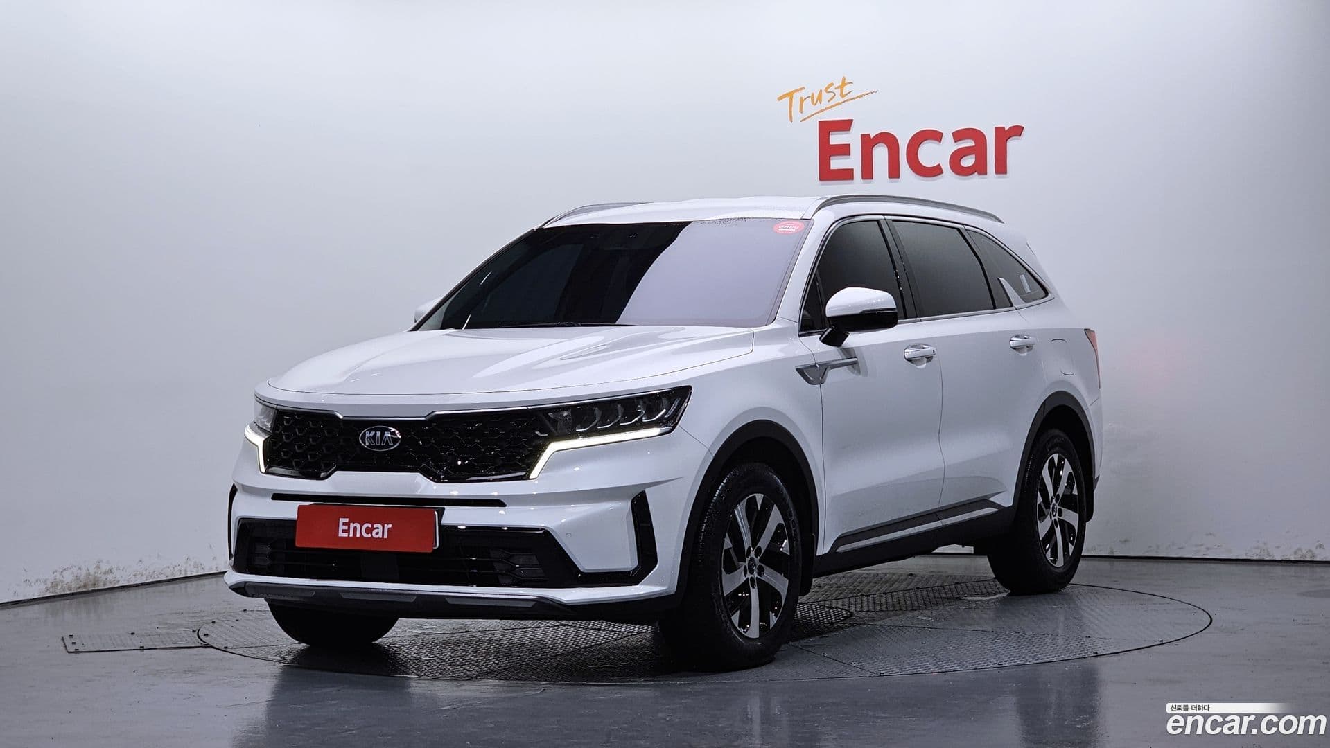 Main__Slider__Photo:Sorento Kia 2021.1-0