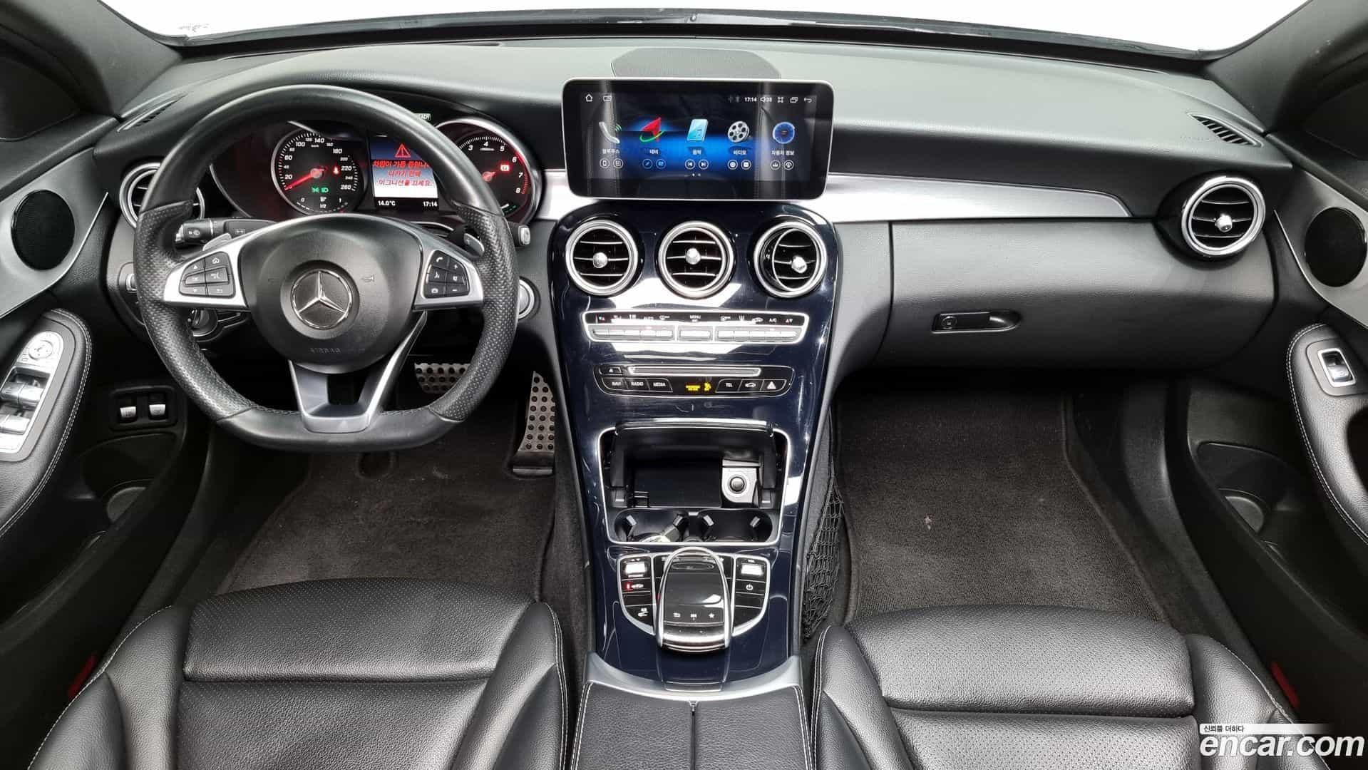 C-Class Mercedes-Benz 2018.11-INNER-007