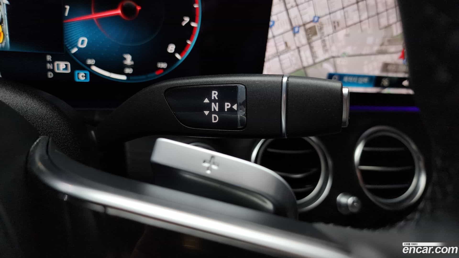 E-Class Mercedes-Benz 2023.10-INNER-9