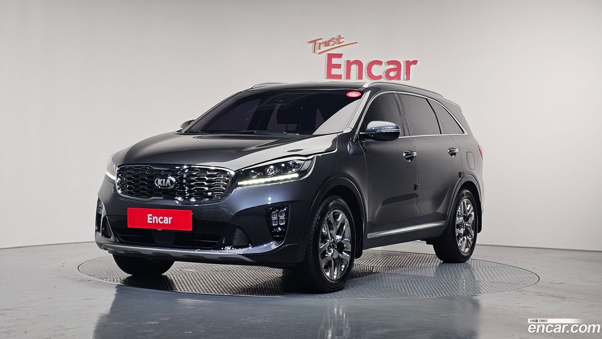 Main__Slider__Photo:Sorento Kia 2019.5-0