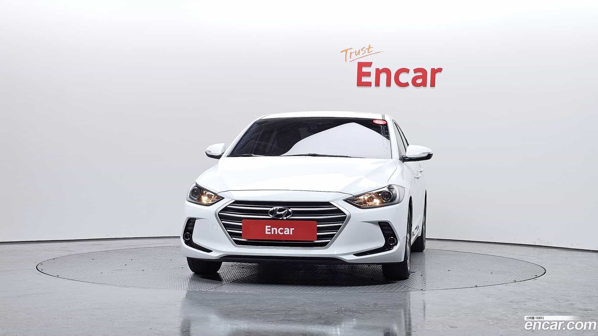 AVANTE Hyundai 2018.0-OUTER-3