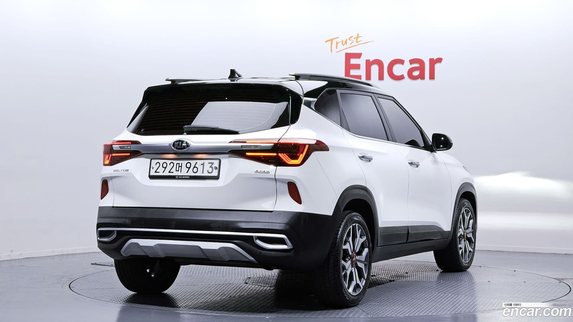 Main__Slider__Photo:Seltos Kia 2020.0-0