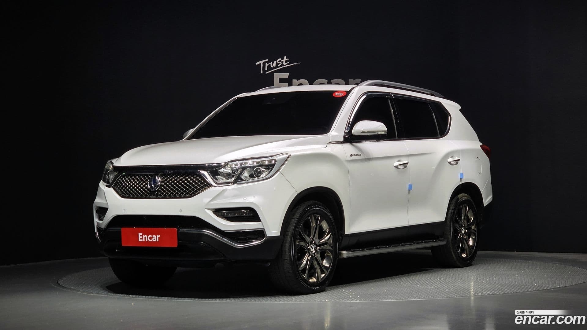 Main__Slider__Photo:Rexton KG Mobility 2018.2-0