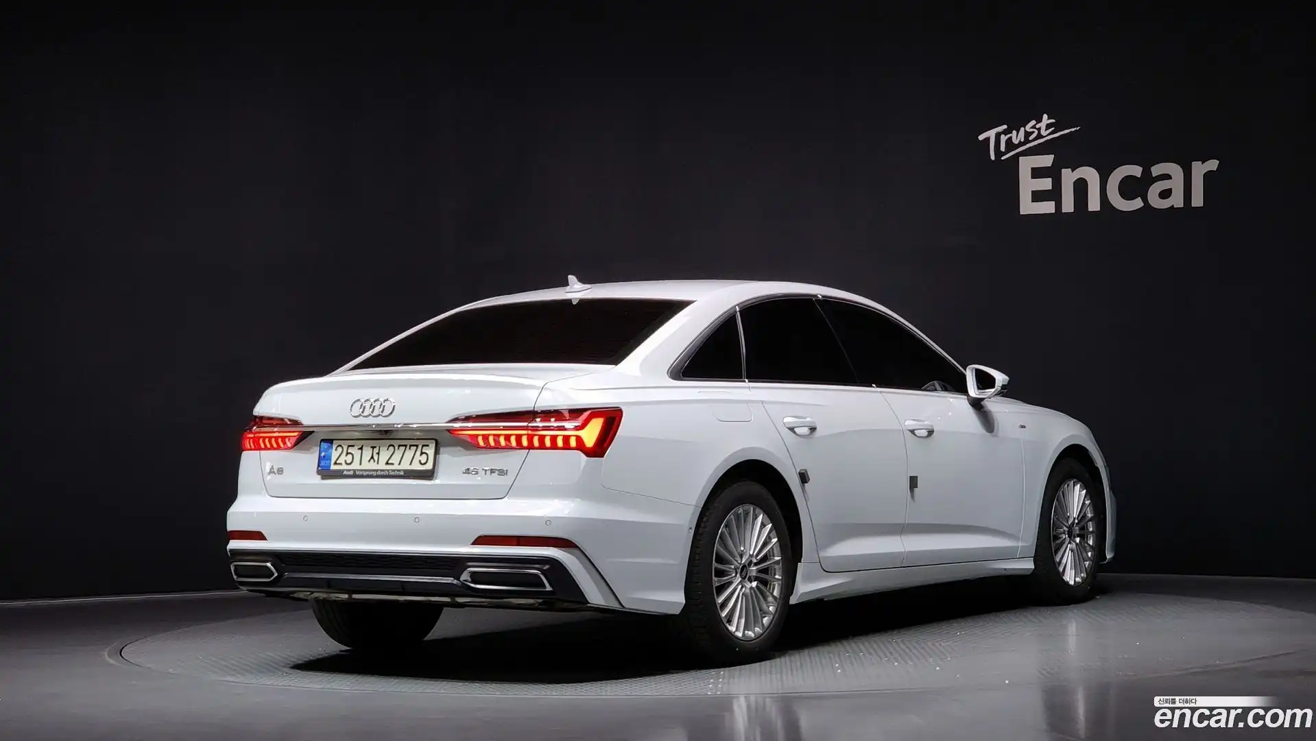 A6 Audi 2021.1-OUTER-002