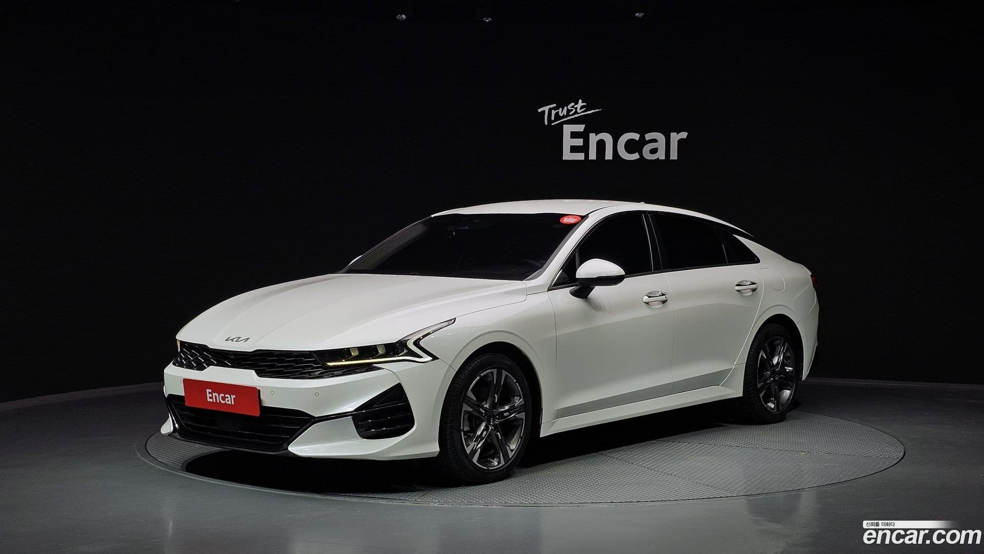 Main__Slider__Photo:K5 Kia 2021.11-0