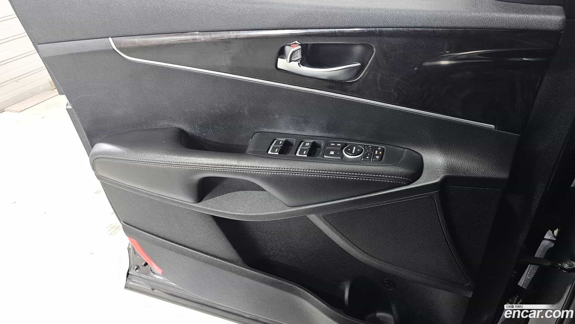Sorento Kia 2015.4-OPTION-018