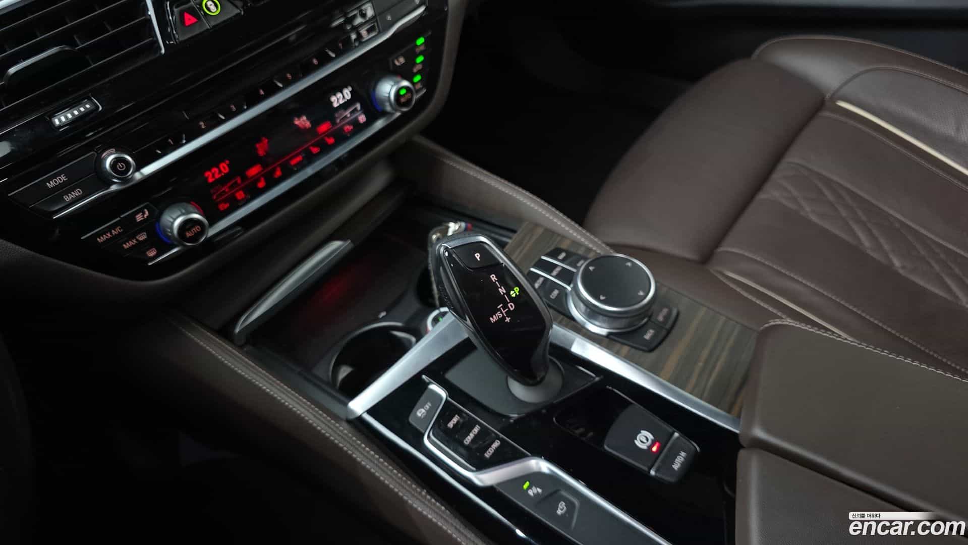 5-Series BMW 2017.11-INNER-9